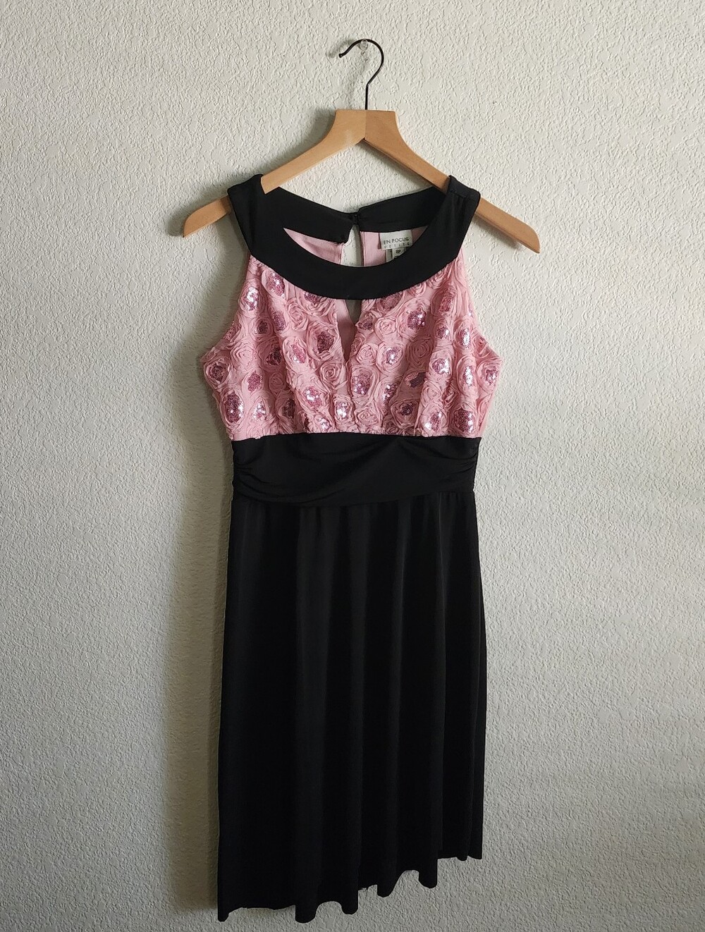 EnFocus Petite 8 Sleeveless Pink Rosette Applique Cocktail Church Dress FLAW